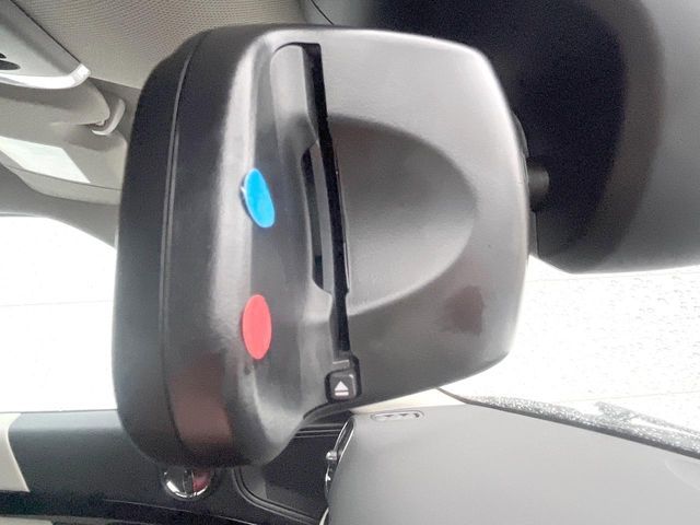 BMW MINI COOPER SD C 2017 Image 31