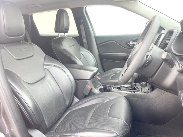 JEEP CHEROKEE 2020 Image 31