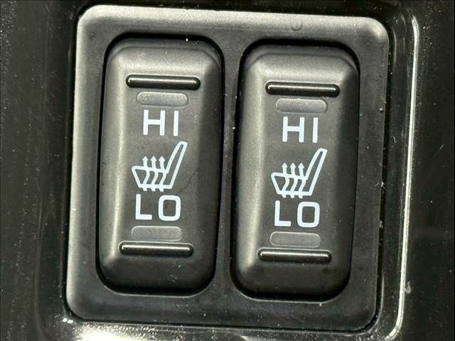 MITSUBISHI OUTLANDER PHEV 2015 Image 31