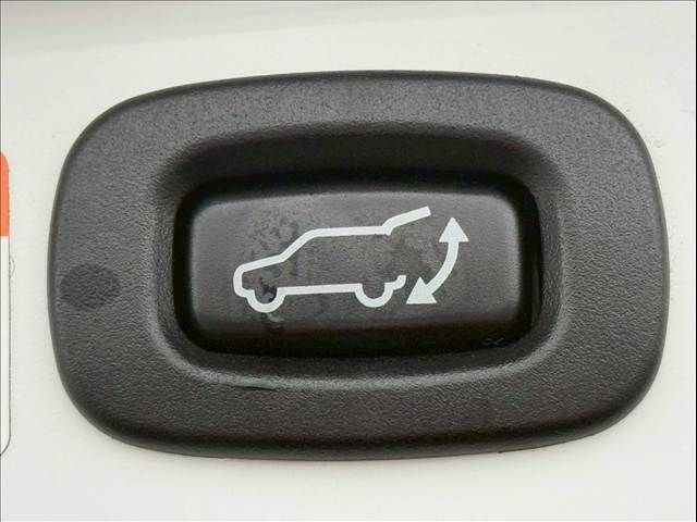 MITSUBISHI OUTLANDER PHEV 2015 Image 31