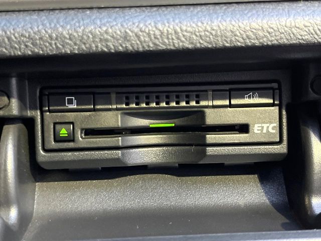 TOYOTA CROWN SEDAN HYBRID 2015 Image 31