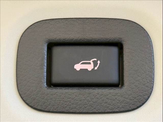 NISSAN X-TRAIL 2WD 2019 Image 31