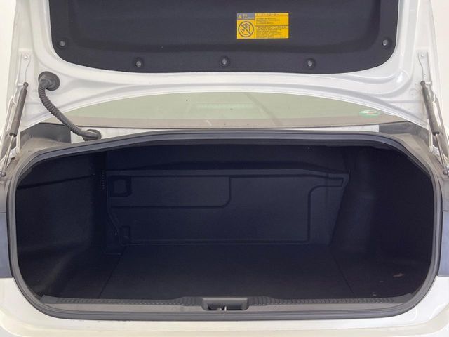 TOYOTA CROWN SEDAN HYBRID 2018 Image 31