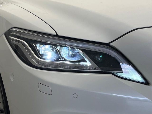 TOYOTA CROWN SEDAN HYBRID 2018 Image 31