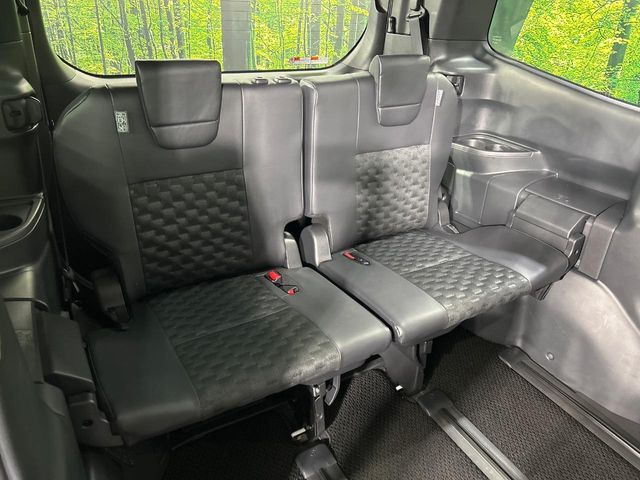 TOYOTA VOXY 4WD 2025 Image 31