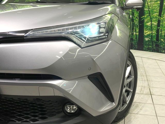TOYOTA C-HR 2018 Image 31