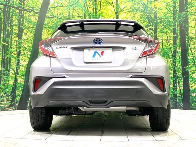 TOYOTA C-HR 2018 Image 31