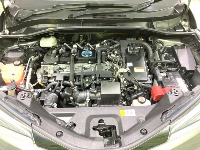 TOYOTA C-HR 2018 Image 31