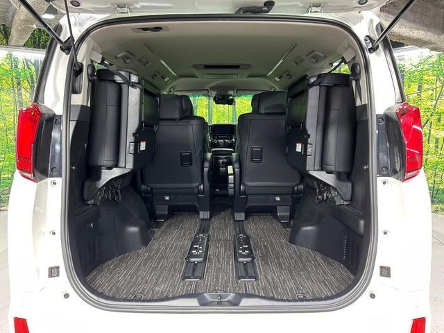 TOYOTA ALPHARD 4WD 2021 Image 31