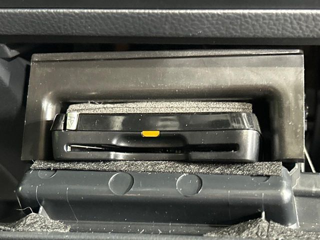 SUBARU LEGACY OUTBACK 2018 Image 31