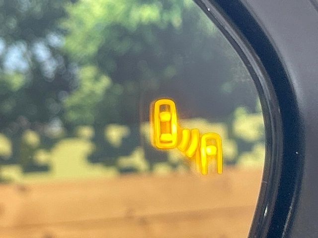 TOYOTA YARIS CROSS HYBRID 2025 Image 31