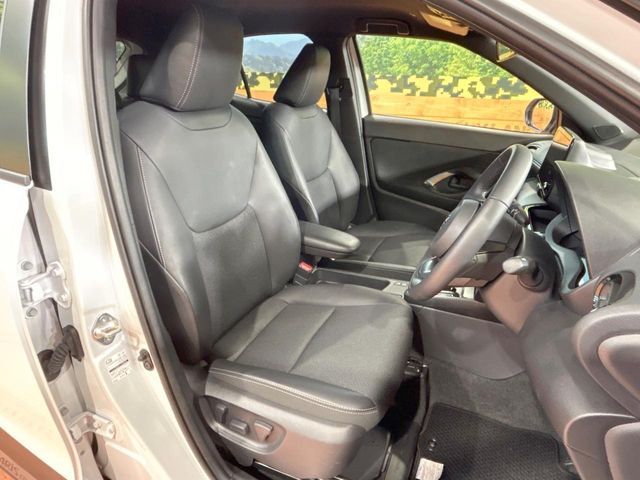 TOYOTA YARIS CROSS HYBRID 2025 Image 31