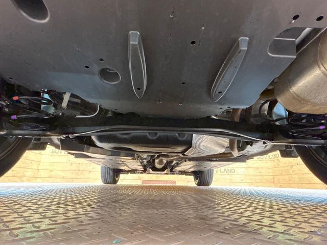 TOYOTA YARIS CROSS HYBRID 2025 Image 31