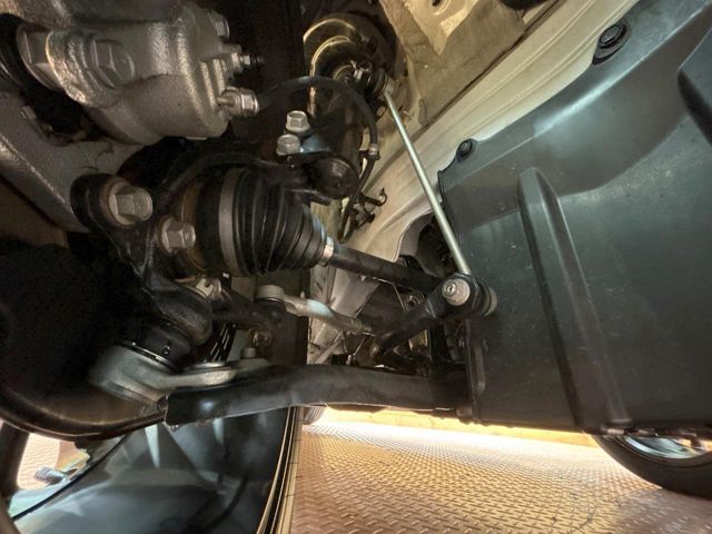 TOYOTA YARIS CROSS HYBRID 2025 Image 31