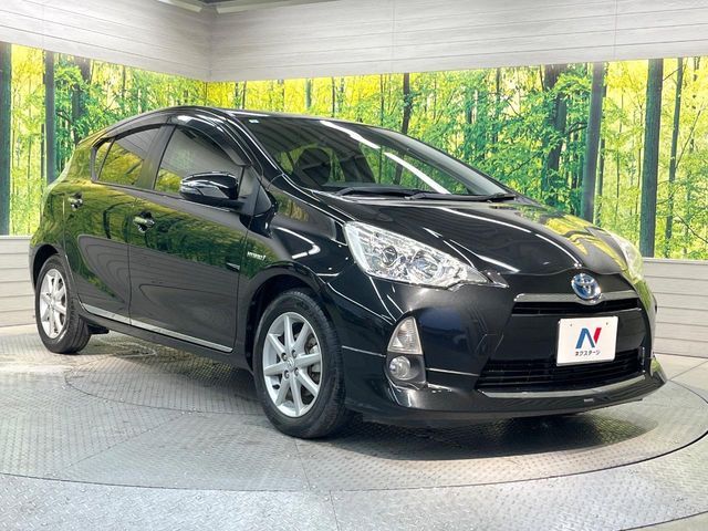 TOYOTA AQUA 2013 Image 31