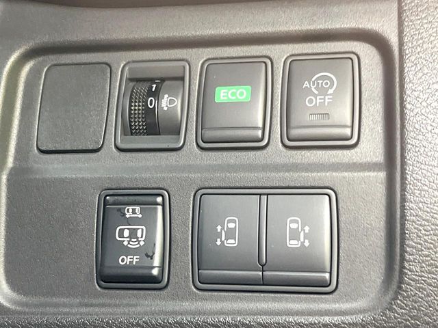 NISSAN SERENA  S-HYBRID 2017 Image 31