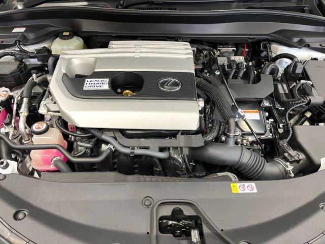 TOYOTA LEXUS UX250H 2021 Image 31