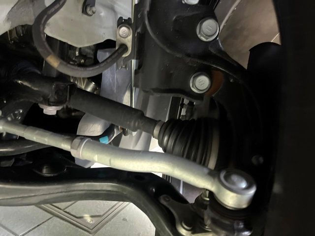 TOYOTA COROLLA CROSS HYBRID 2024 Image 31