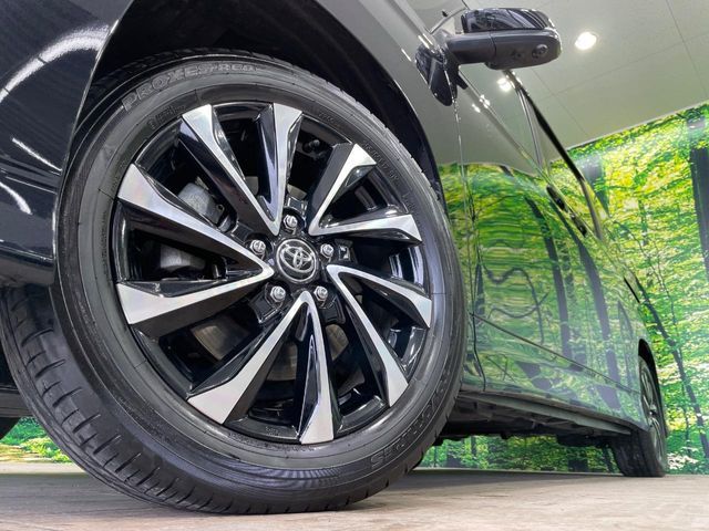 TOYOTA NOAH HYBRID 2023 Image 31