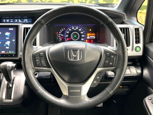 HONDA STEPWAGON SPADA 2015 Image 31