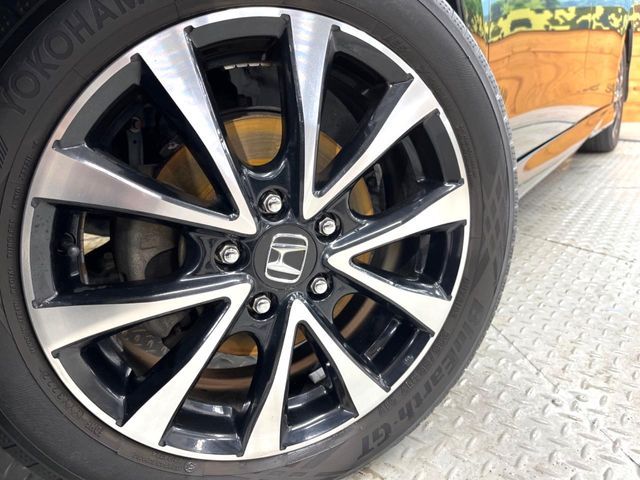 HONDA STEPWAGON SPADA 2015 Image 31