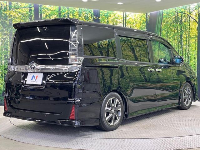 TOYOTA VOXY 2020 Image 31