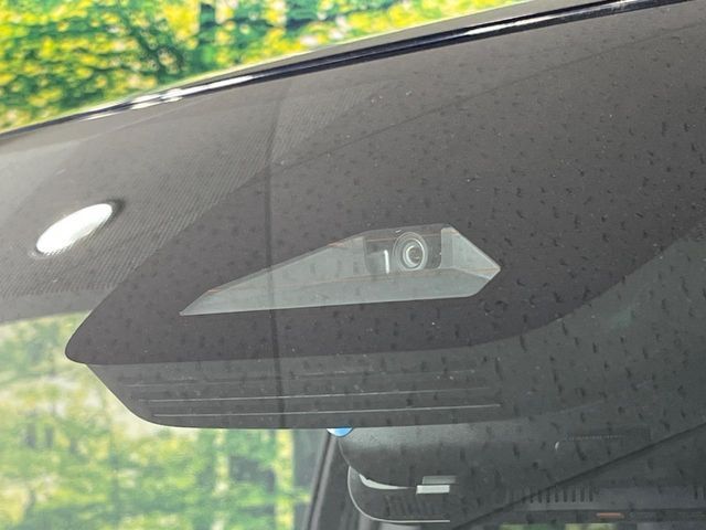 TOYOTA VOXY 2022 Image 31