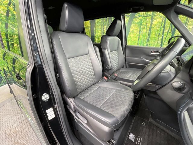 TOYOTA VOXY 2022 Image 31