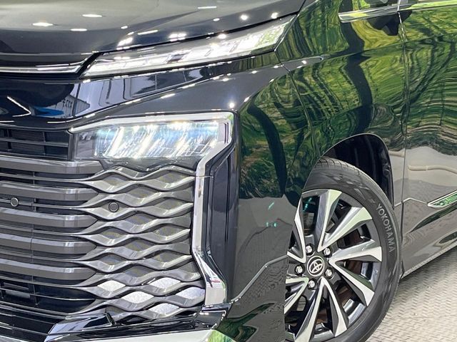 TOYOTA VOXY 2022 Image 31