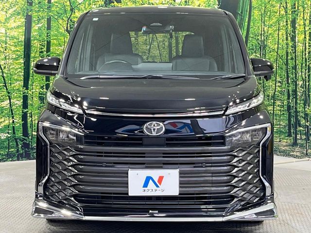 TOYOTA VOXY 2022 Image 31