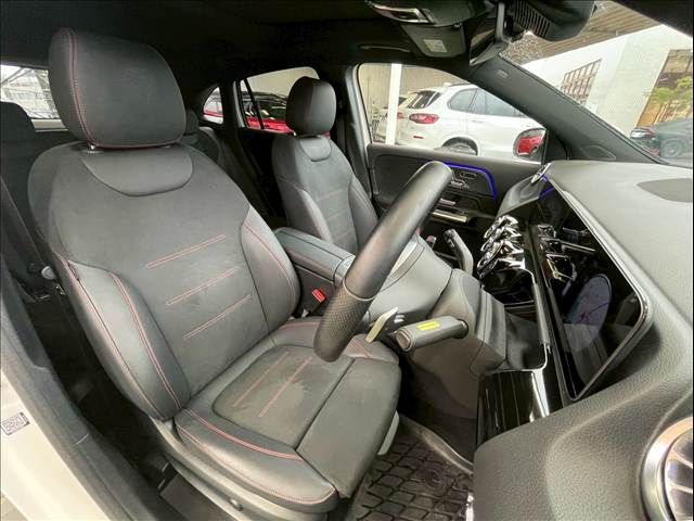 MERCEDES BENZ GLA CL 2020 Image 31