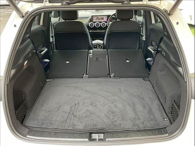 MERCEDES BENZ GLA CL 2020 Image 31