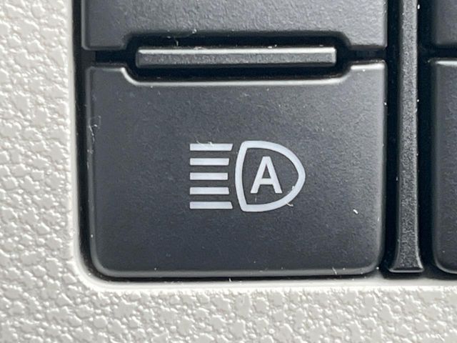 DAIHATSU MIRA E:S 2019 Image 31