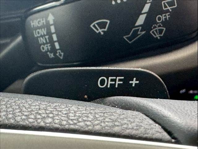 VOLKSWAGEN POLO 2022 Image 31