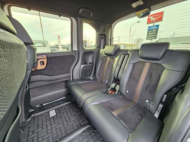 HONDA N BOX CUSTOM 4WD 2018 Image 31