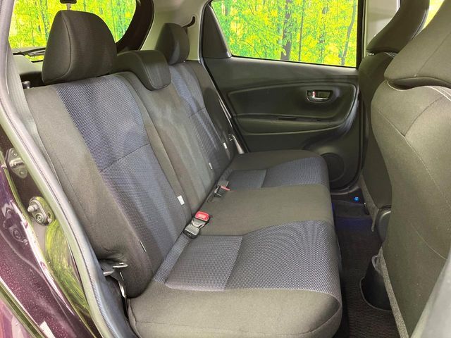 TOYOTA VITZ HYBRID 2017 Image 31