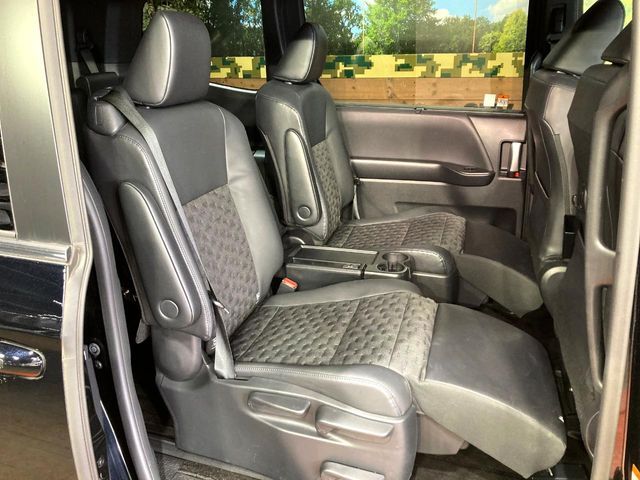 TOYOTA VOXY 2023 Image 31