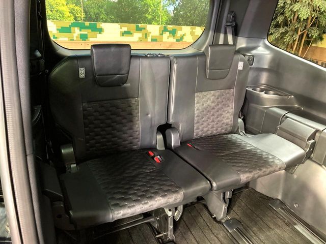 TOYOTA VOXY 2023 Image 31