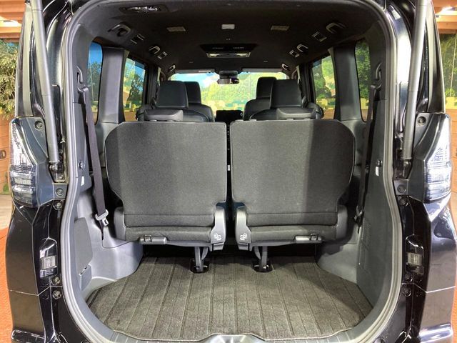 TOYOTA VOXY 2023 Image 31