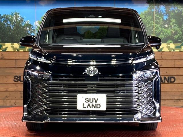 TOYOTA VOXY 2023 Image 31