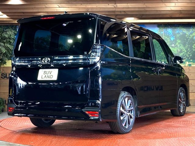 TOYOTA VOXY 2023 Image 31