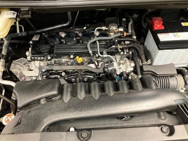 TOYOTA VOXY 2023 Image 31