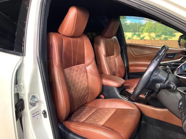 TOYOTA HARRIER 2WD 2017 Image 31