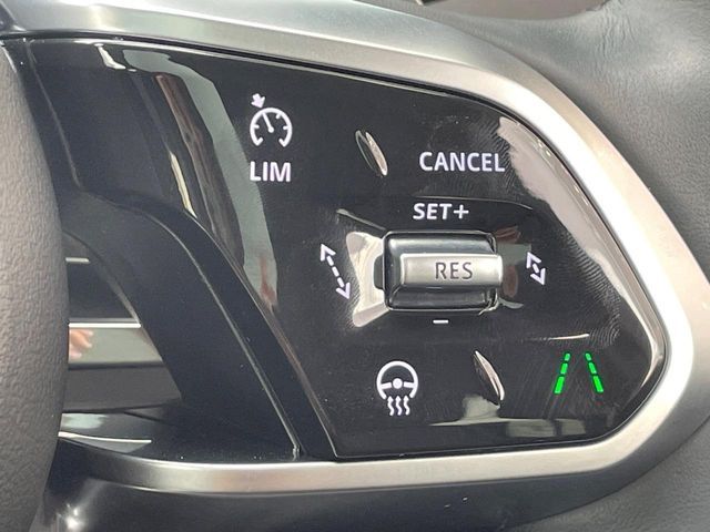 JAGUAR F-PACE 2025 Image 31