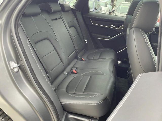 JAGUAR F-PACE 2025 Image 31