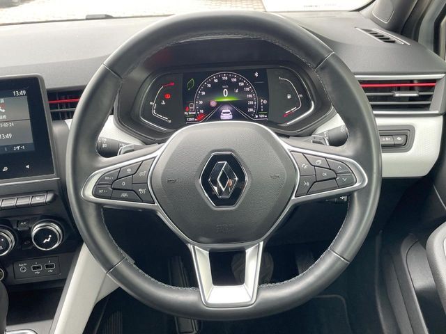 RENAULT LUTECIA 2022 Image 31