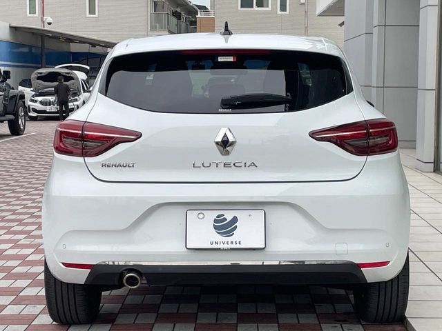 RENAULT LUTECIA 2022 Image 31