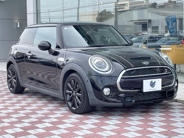 BMW MINI COOPER SD 2019 Image 31