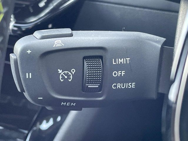 PEUGEOT 2008 2022 Image 31