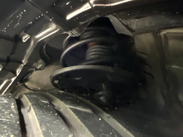 TOYOTA PRIUS ALPHA 2013 Image 31